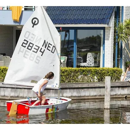 Semesterbostad Family With Loosdrechtse Plassen Access